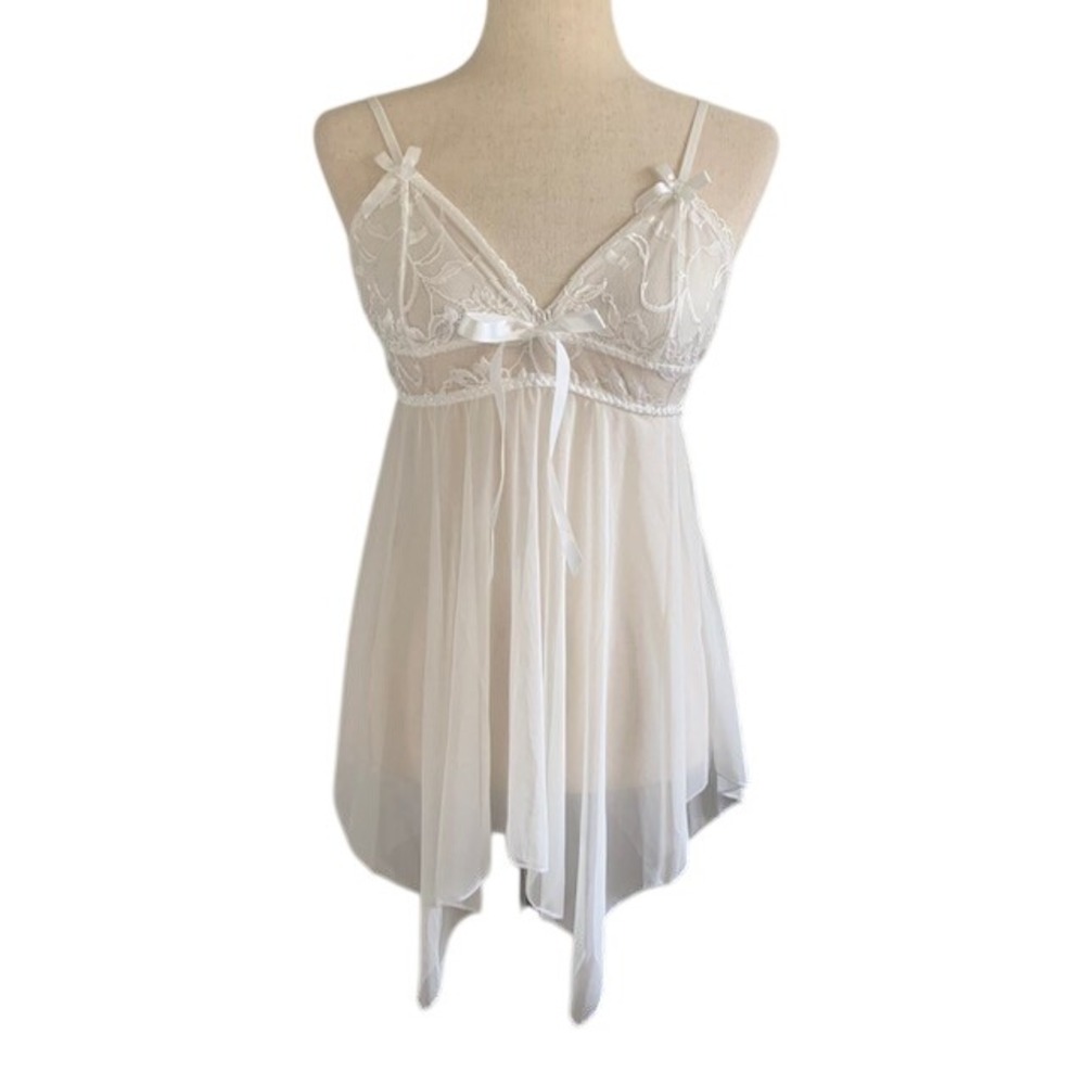 Sheer Lace Babydoll Lingerie Set M NWOT White Handkerchief Hem Bridal Coquette